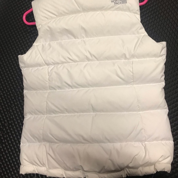 North face vest - Picture 2 of 2